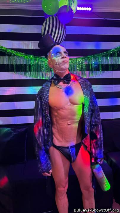 Adult image from BBlueys