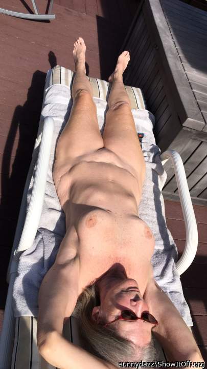 Adult image from sunnydazz