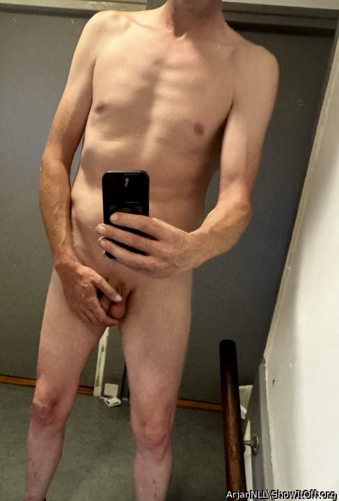 Adult image from ArjanNLL