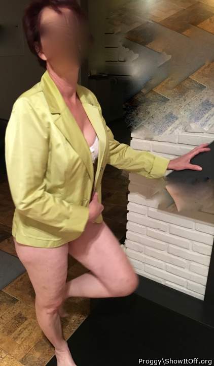 My mature horny wife does a striptease for you