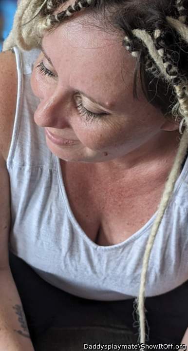 Adult image from Daddysplaymate