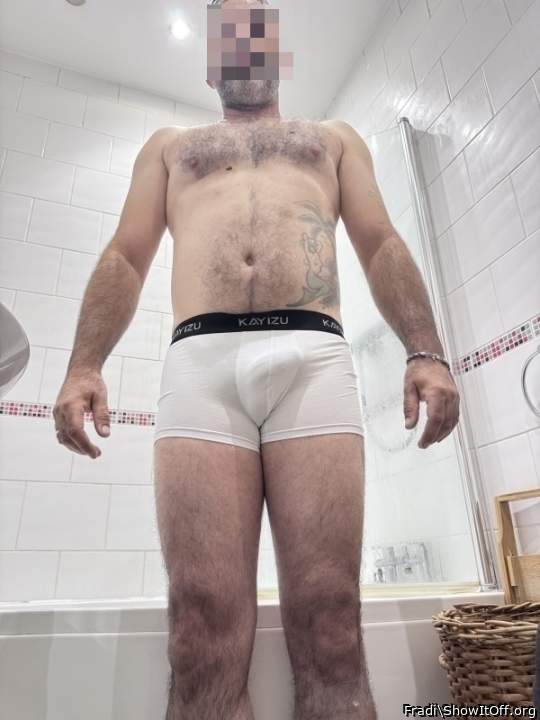Adult image from Fradi