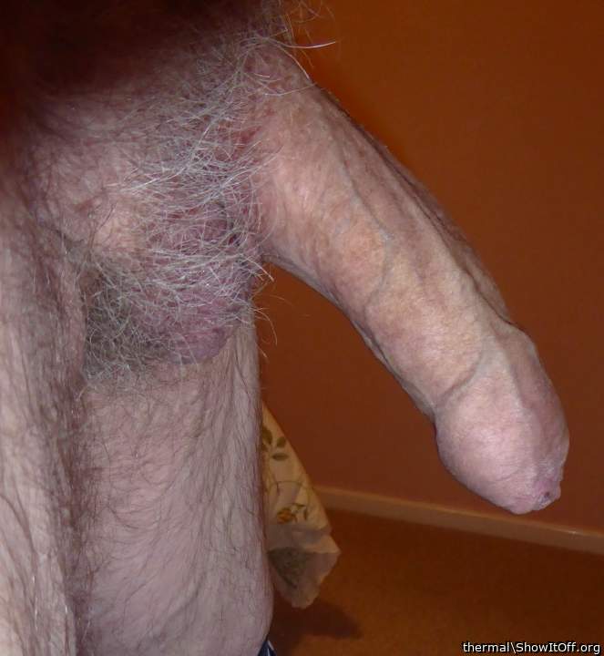 Wow...  Look at that beautiful hanging...  