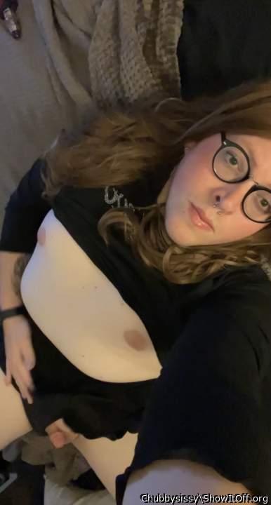 Adult image from Chubbysissy