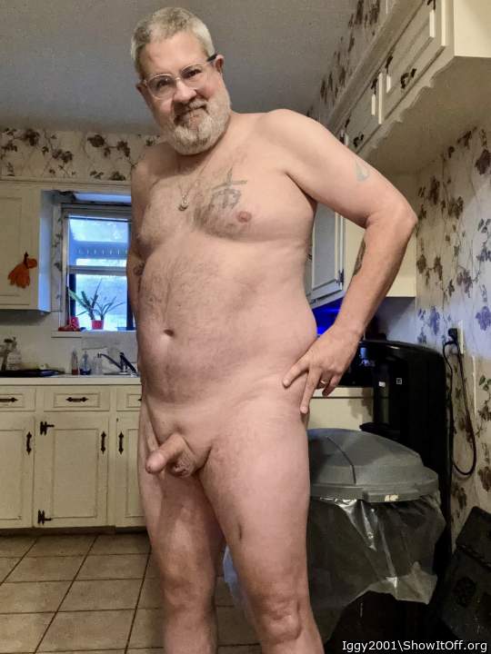 Adult image from Iggy2001