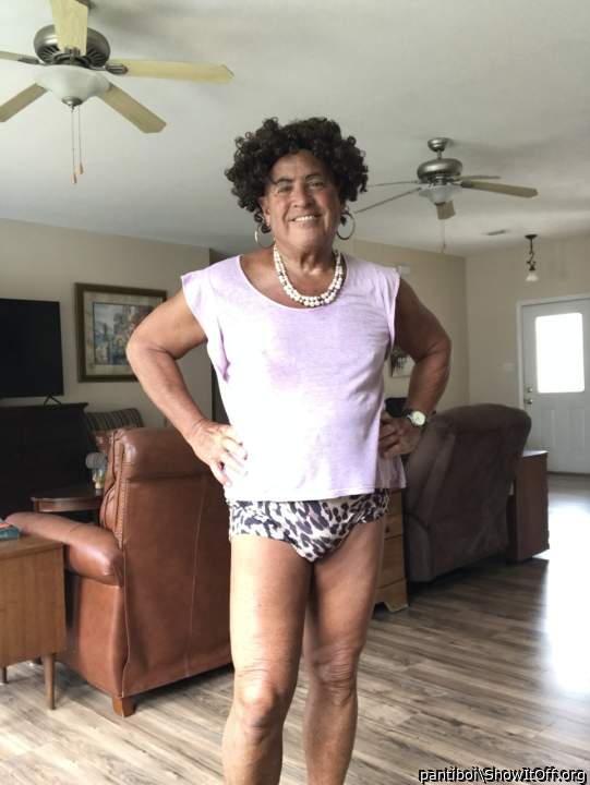 Some time I just like to wearing girly outfits