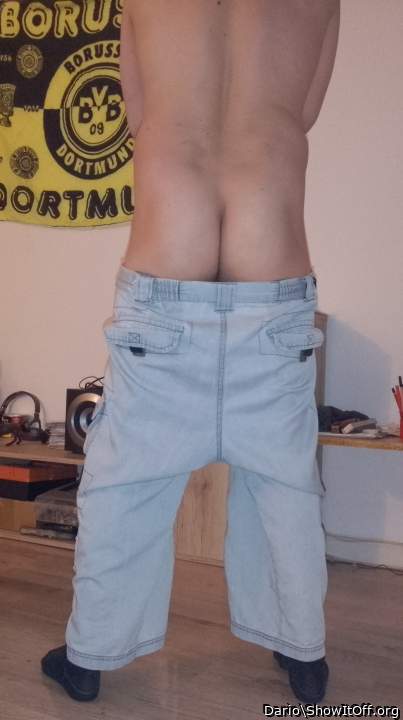 Adult image from Dario