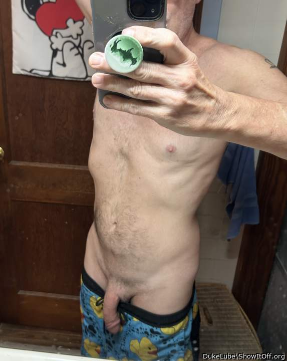 I love your thin body. I want to feel and rub you all over. 
