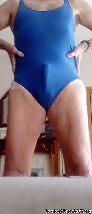 Wow🔥👅sensational such an incredible cock out