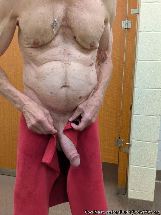 Adult image from CockMasturbatorsBudd