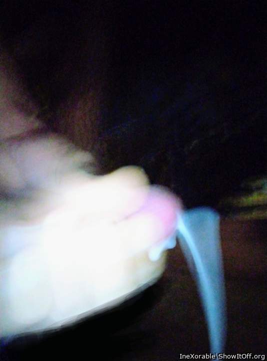 Public masturbation and cum in front of 3 sexy hotties (very bad quality pic)