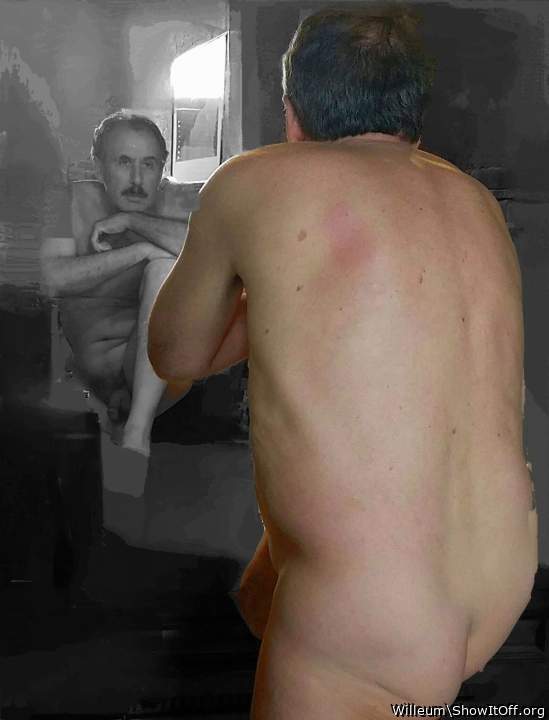 What a handsome man in the mirror