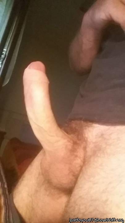 Now thats a BIG fucking cock!