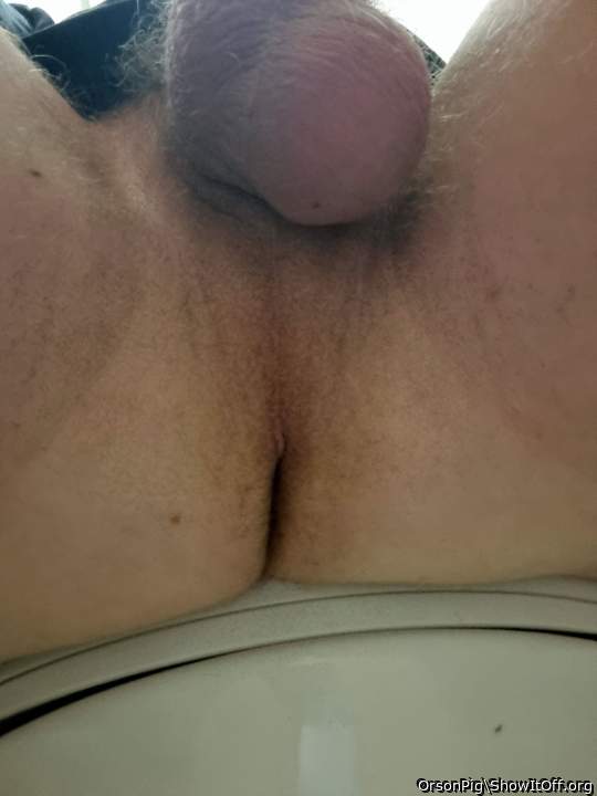 Even more of my ass in a restroom. Hope you enjoy!