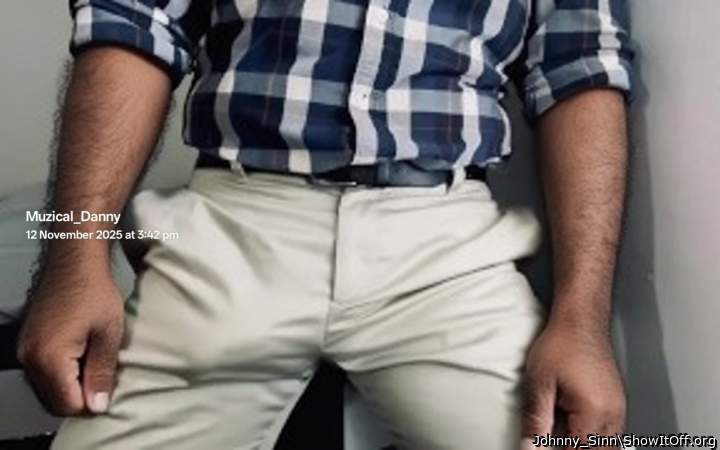 Adult image from Johnny_Sinn