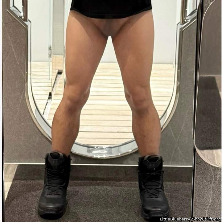 Adult image from LittleBlueberry