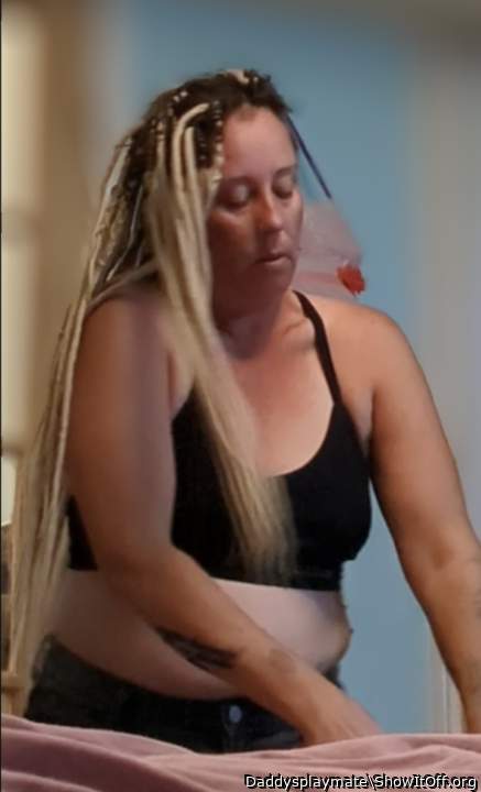 Adult image from Daddysplaymate