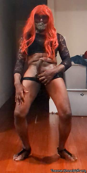 Yes CD mistress Hershey aka BDP the big dick punk I need a guy to sit on my BBC