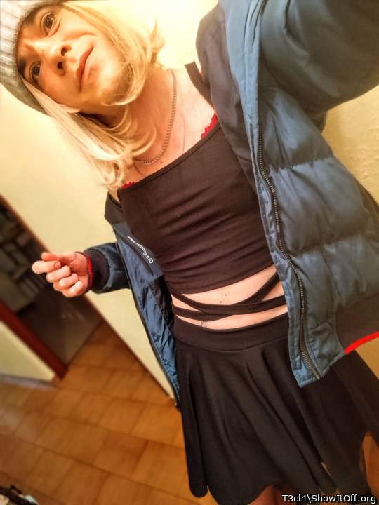 Adult image from T3cl4