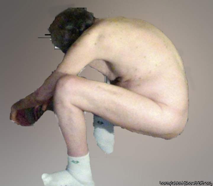 naked squat