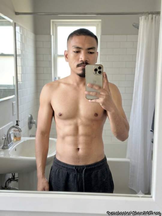 Adult image from Cumshooter