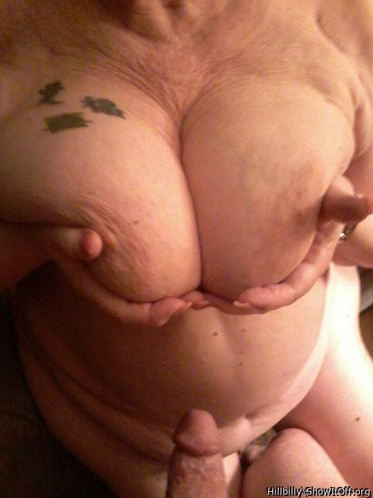 Nice tits, they look like they would make nice hangers to re