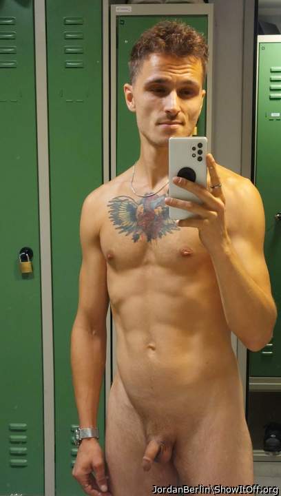 Jordan W. Dezember
