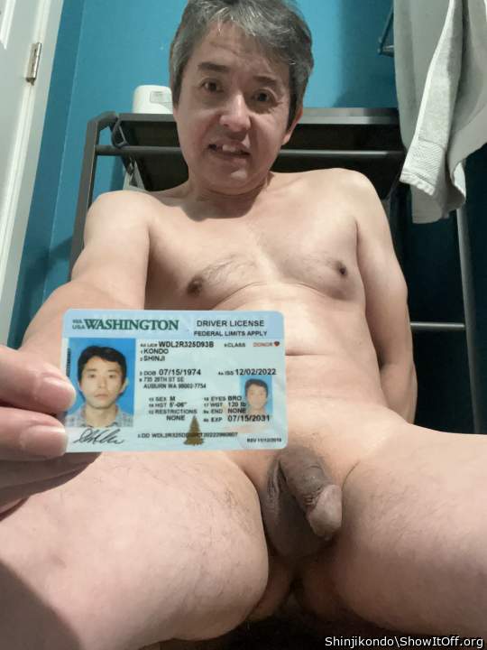   Nice cock! please add me for your friend, thank you.