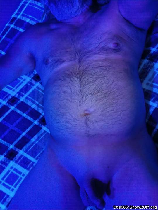 Adult image from Otis666