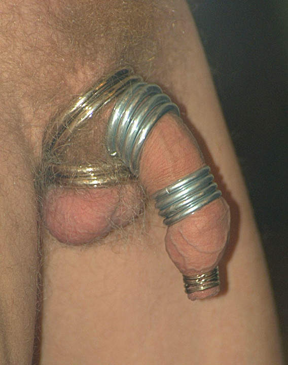 the rings on the foreskin overhang are SO HOT!!!