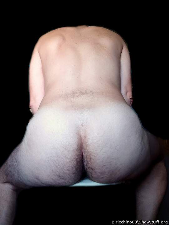 Mmmmmm very sex and Soooooo Inviting too