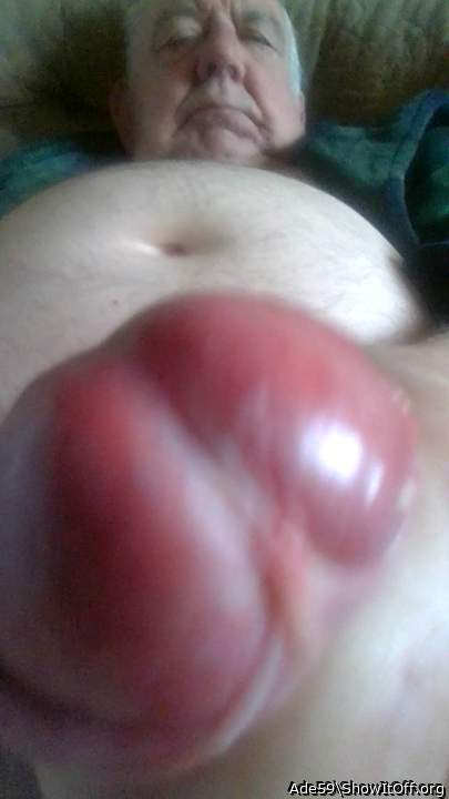 Beautiful!  I could almost touch (or suck!) it...!!  