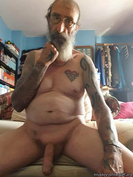 Adult image from hiluxboy