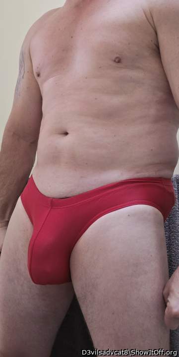 Adult image from D3vilsadvcat8