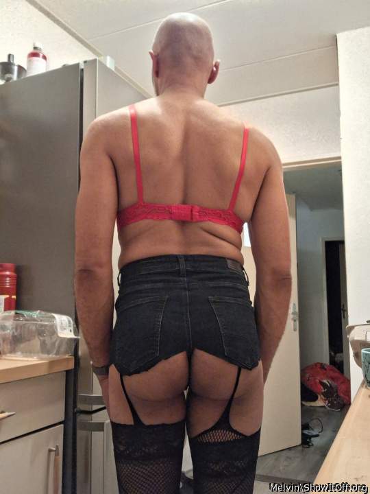Adult image from Melvin