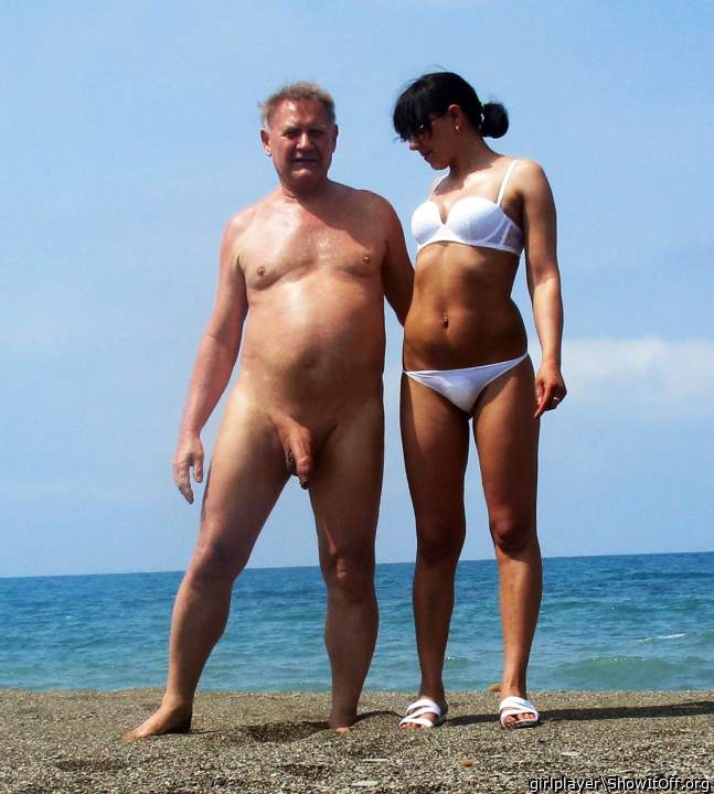 Adult image from girlplayer