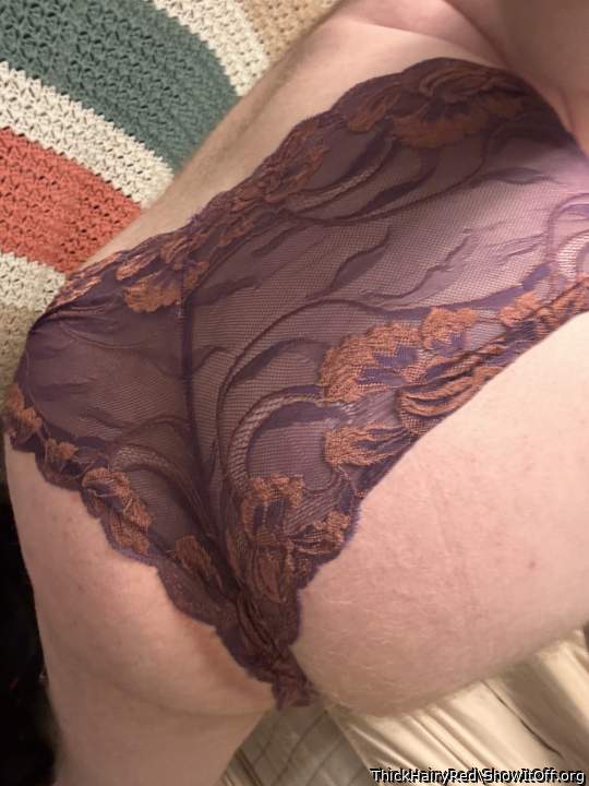 Adult image from ThickHairyRed