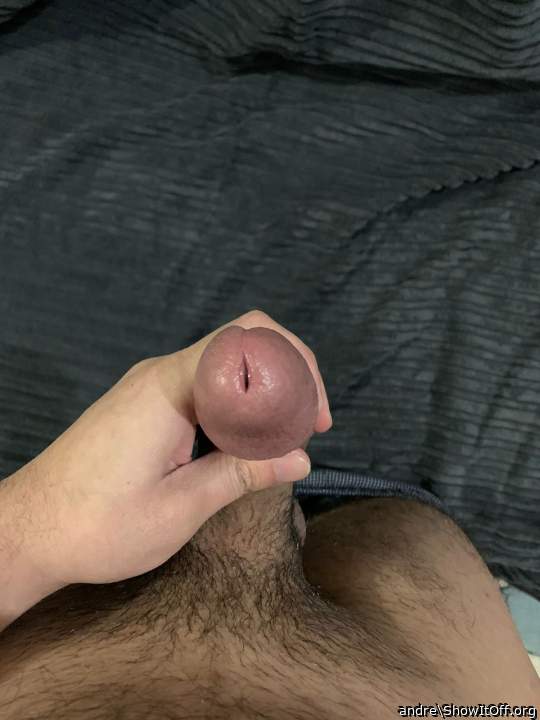 yum looks so good huge head nice cock    