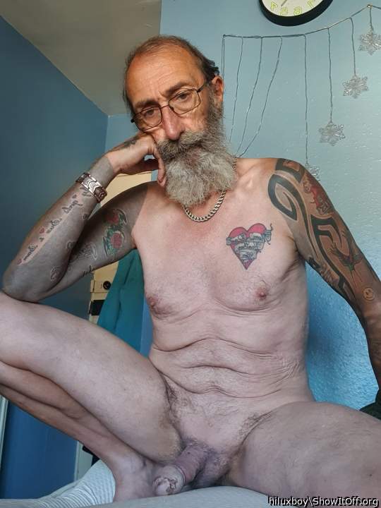 Adult image from hiluxboy