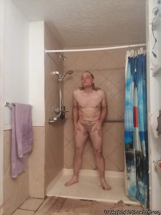 Kiss me in the shower!