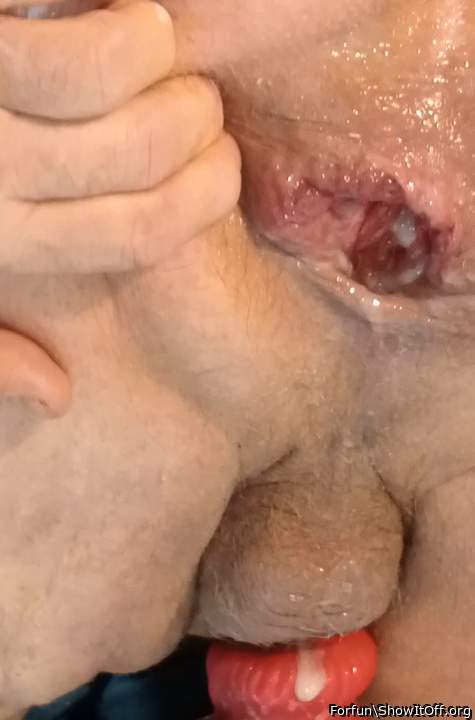 Do not forget to leave inside your hot creamy souvenir