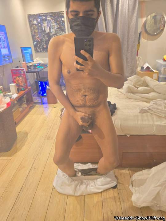 Adult image from Waleeddx