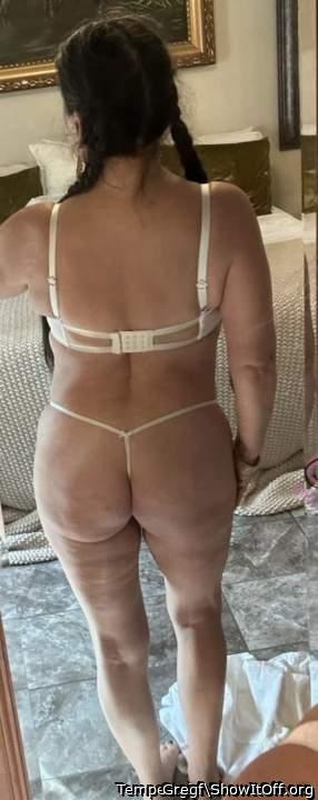 Adult image from Gregf