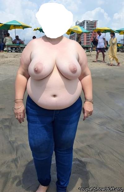 Those are some big beautiful titties    