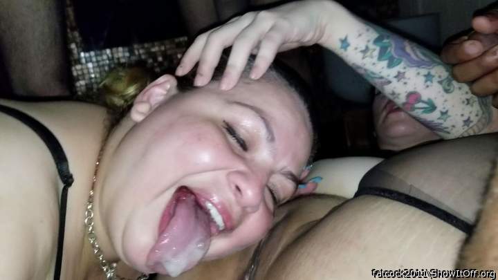 My whore wife's enjoying licking & cleaning a womans cunt clean