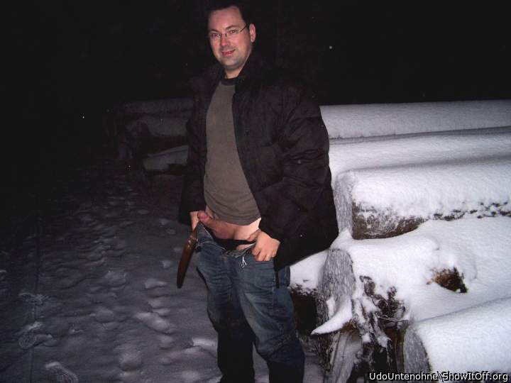 Adult image from UdoUntenohne