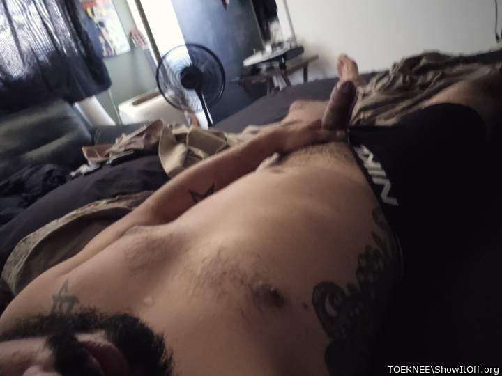 Adult image from TOEKNEE