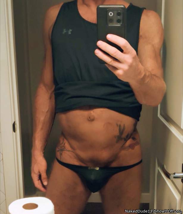Adult image from NakedDude13