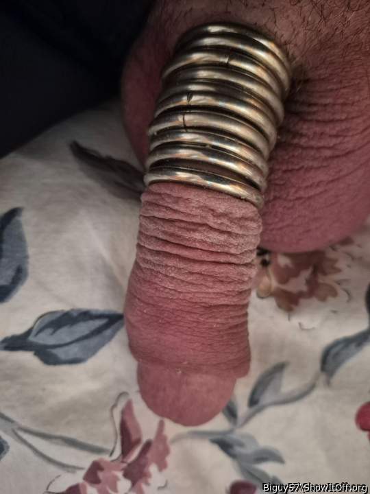 Adult image from Biguy57