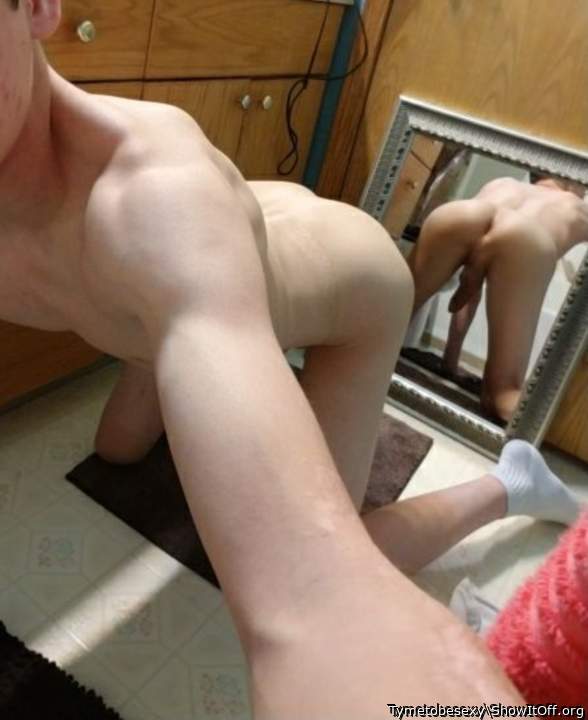 Adult image from Tymetobesexy
